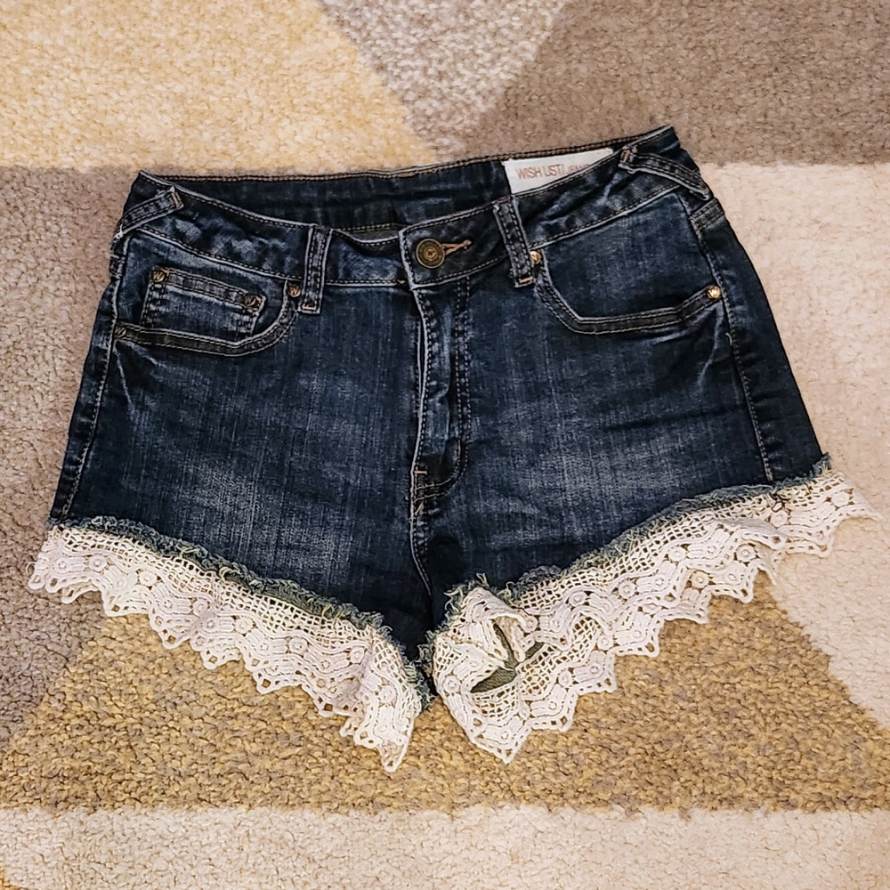 Wishlist Jean Shorts w Lace Size S